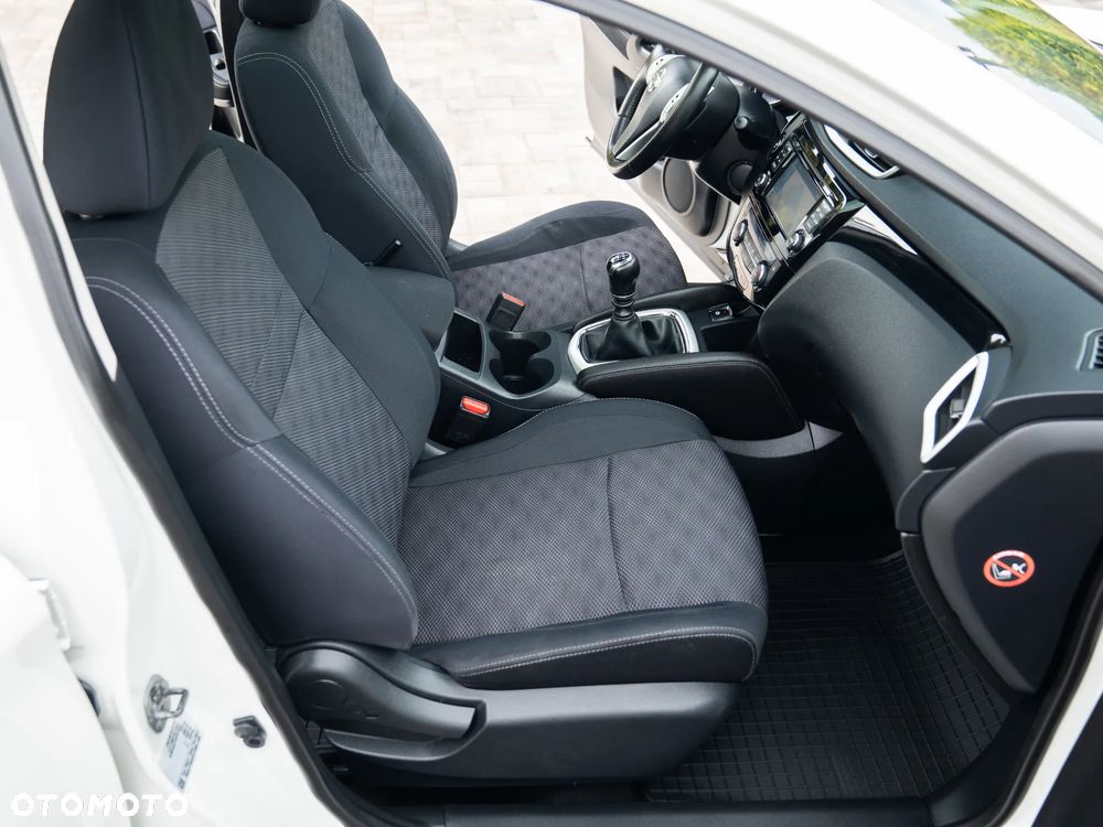 Nissan Qashqai 1.5 dCi Tekna - 25