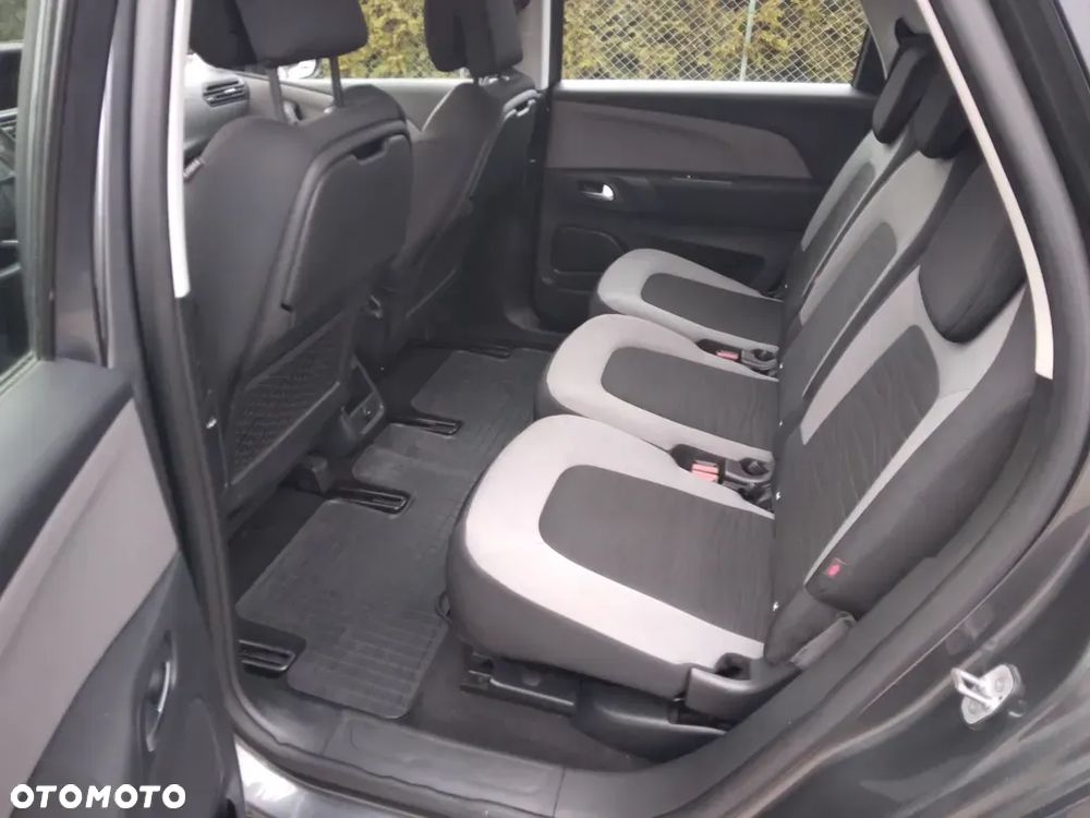 Citroën C4 Picasso 1.6 THP Intensive - 19