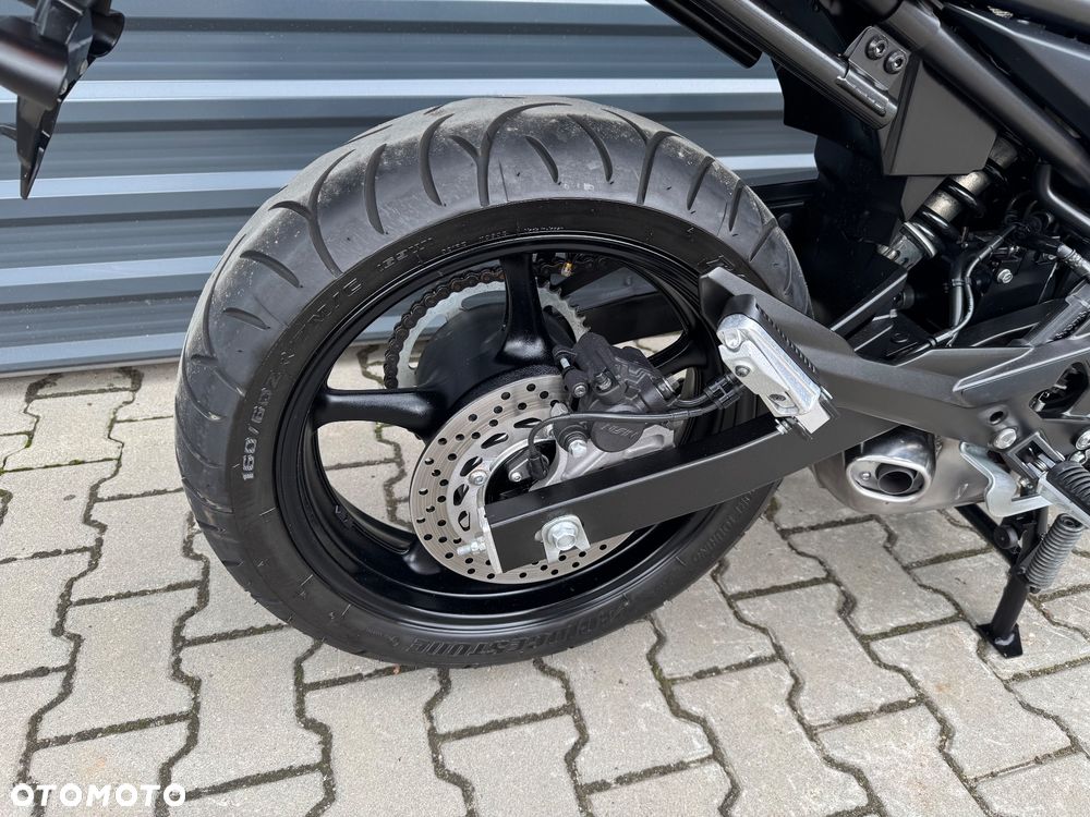 Yamaha XJ - 18
