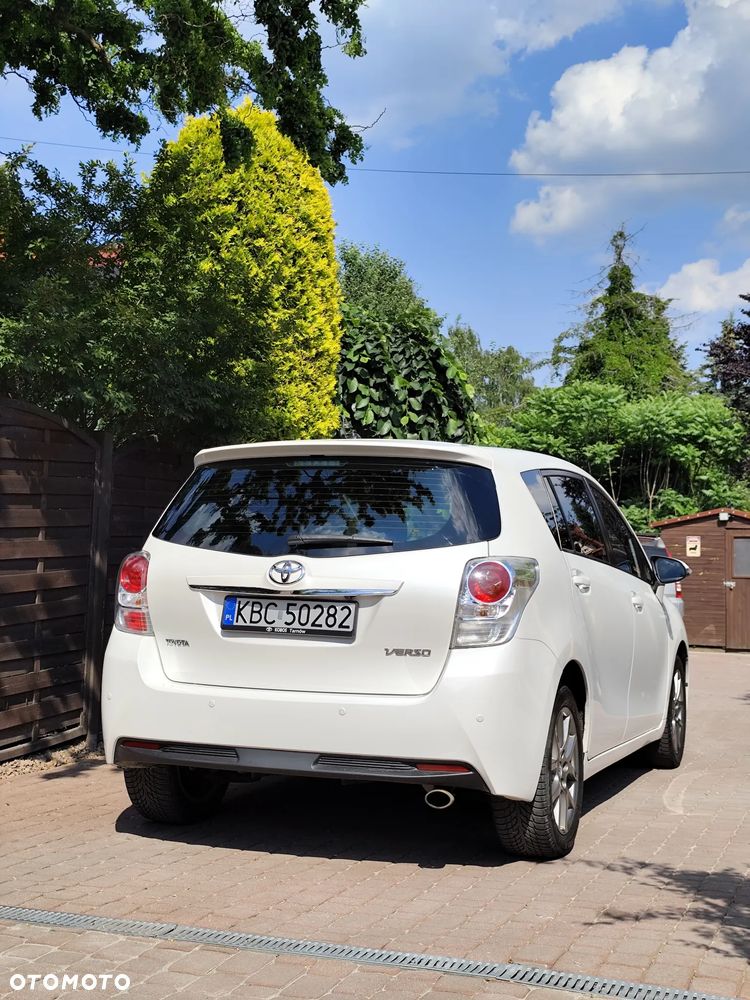 Toyota Verso 1.8 Premium EU5 7os - 8
