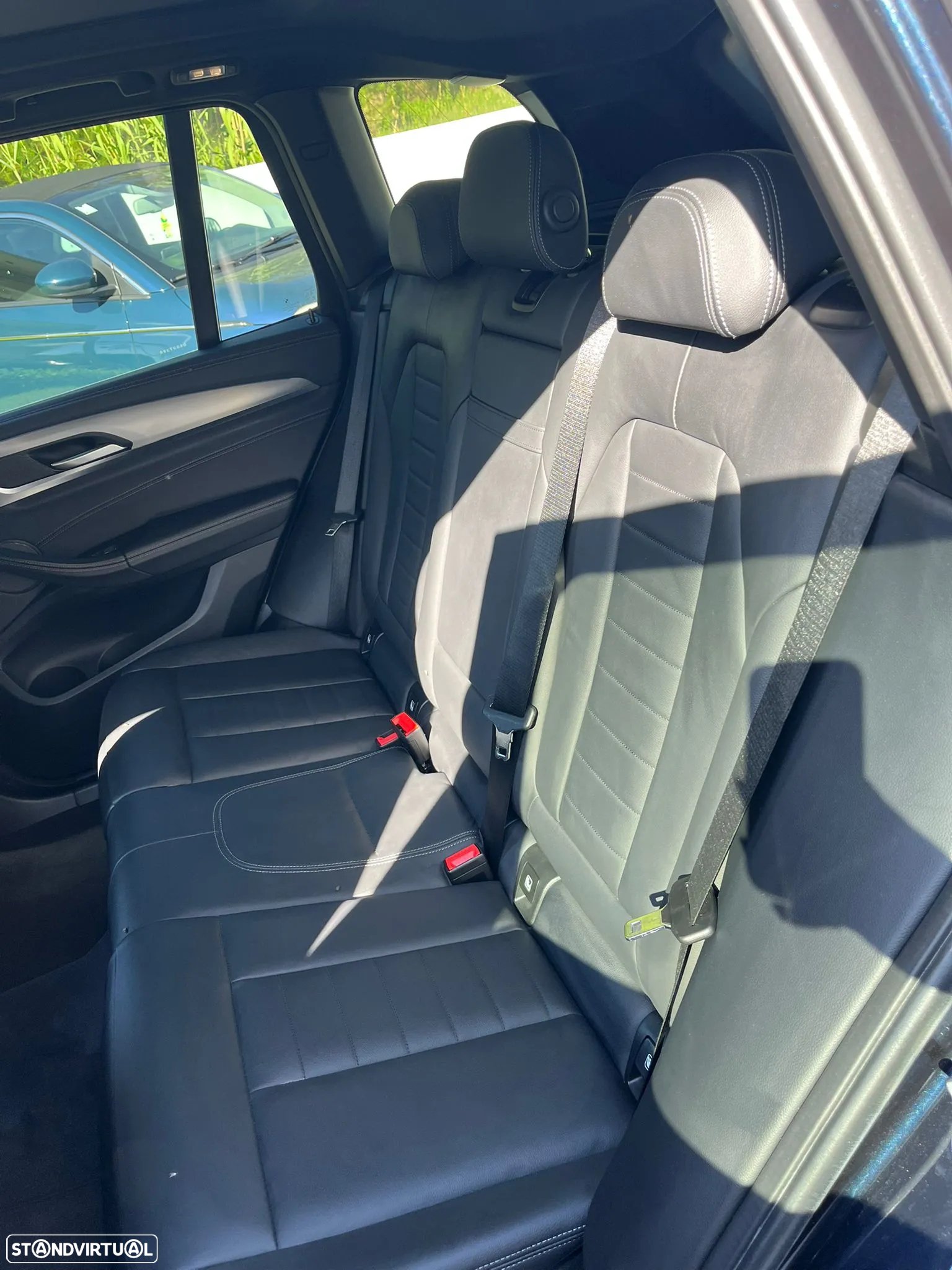 BMW iX3 M Sport Impressive - 22