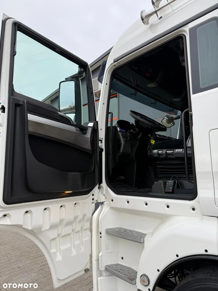 MAN TGX 26.440 // E6 // MANUAL // chłodnia z windą // 20 Epal // sypialka // świeżo z Niemiec ! - 21