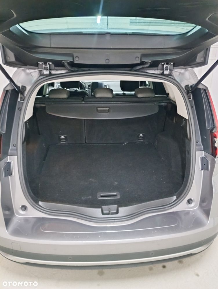 Renault Scenic - 8