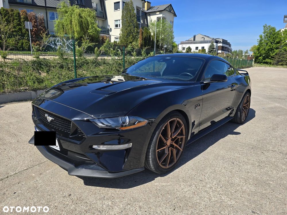 Ford Mustang - 4