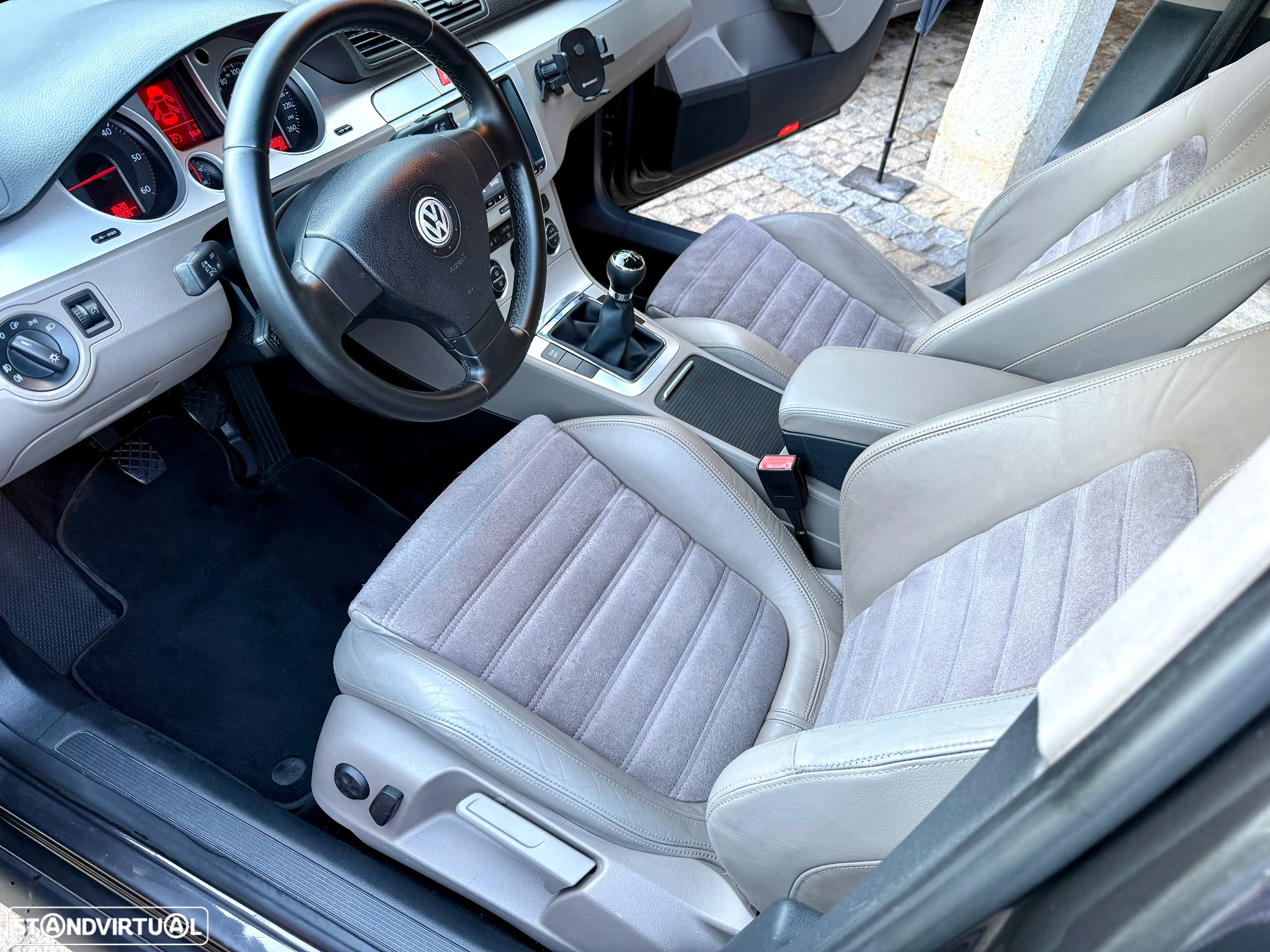 VW Passat 2.0 TDI Highline - 7