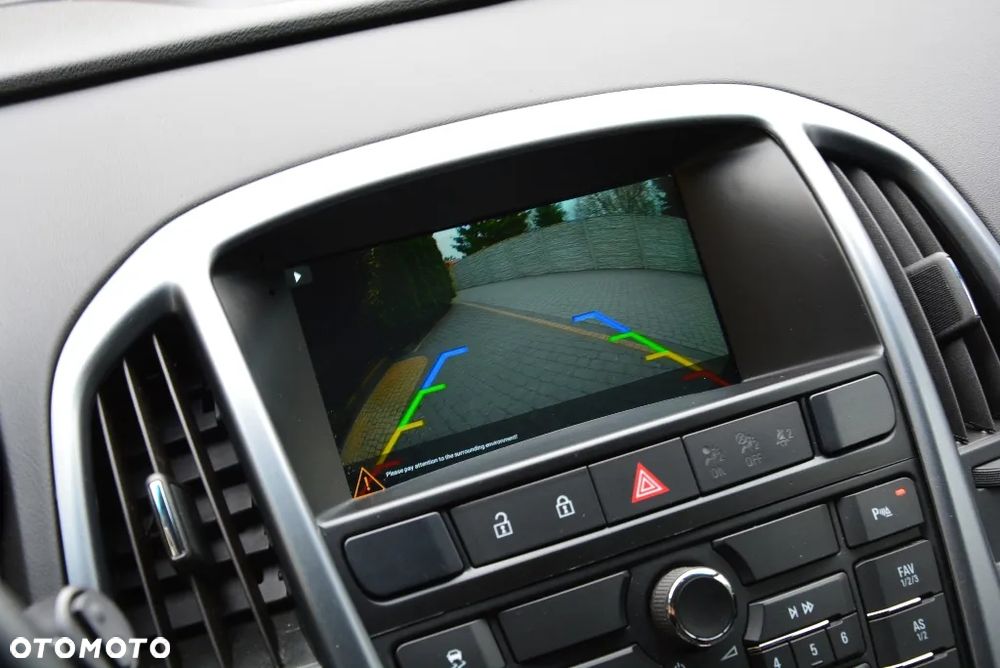 Opel Astra 1.4 Turbo Active - 10