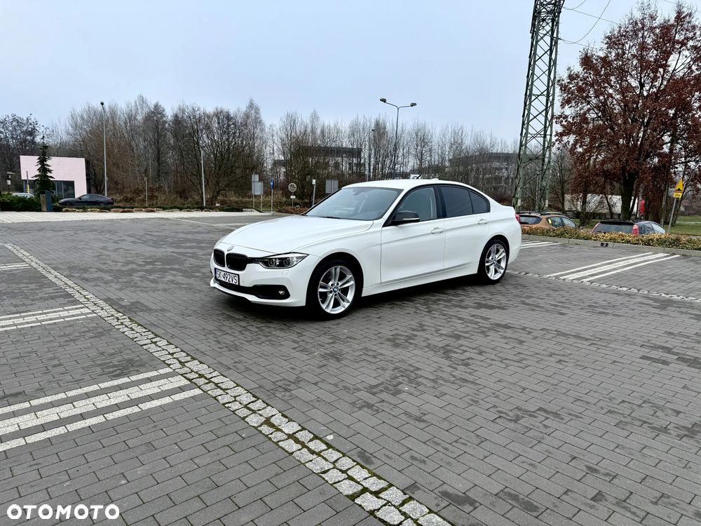 BMW Seria 3 320i xDrive Advantage - 3