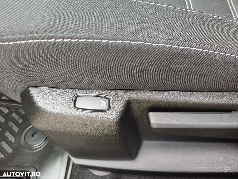 Dacia Duster TCe 150 EDC Journey - 17