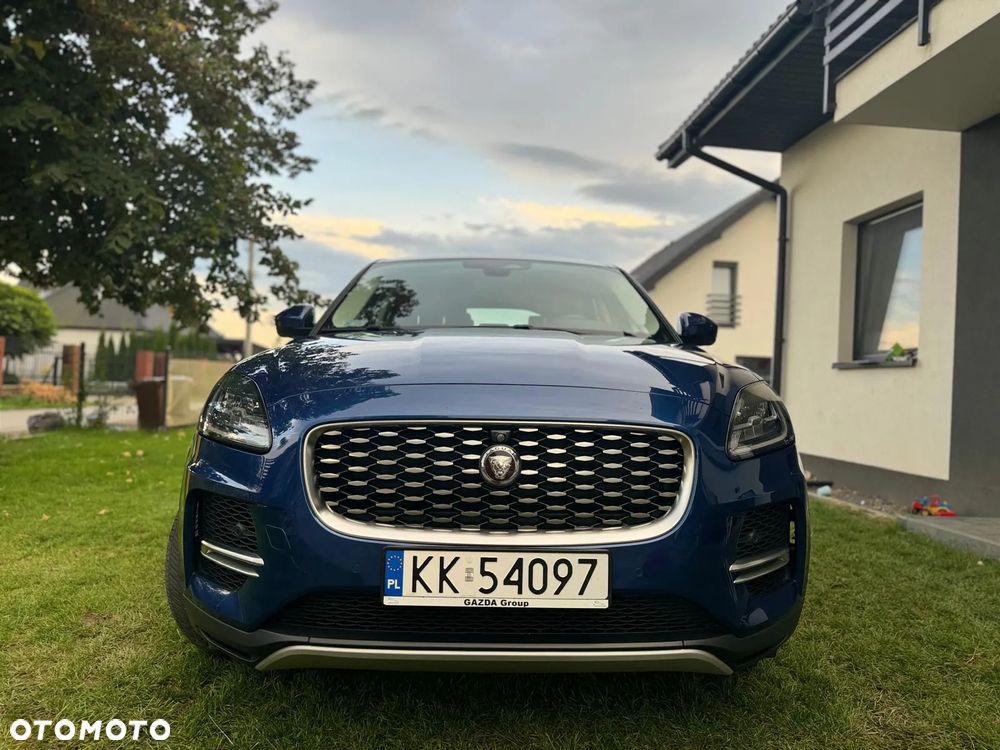 Jaguar E-Pace 1.5 P160 mHEV - 12