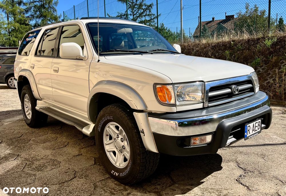 Toyota 4-Runner - 1
