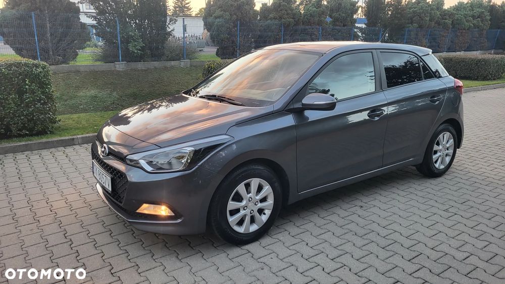 Hyundai i20 - 10