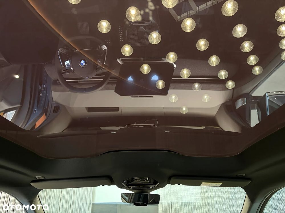 BMW iX3 50 xDrive 113.4kWh - 25