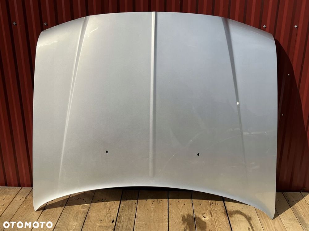 CHRYSLER 300C 3.0CRD MASKA SREBRNA ŁADNA W KOLOR - 1