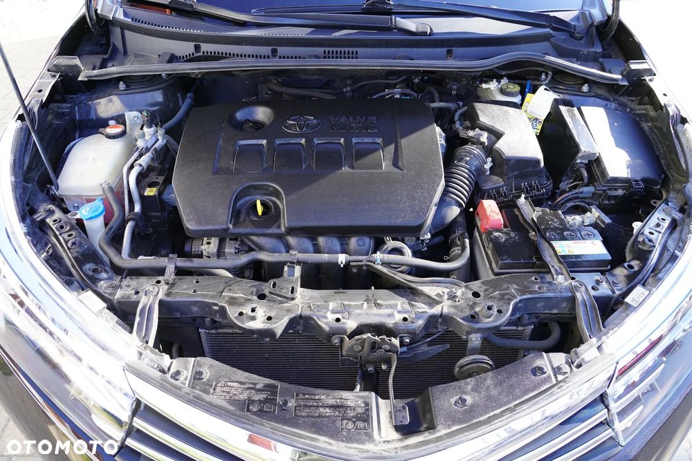 Toyota Corolla 1.6 Comfort - 21