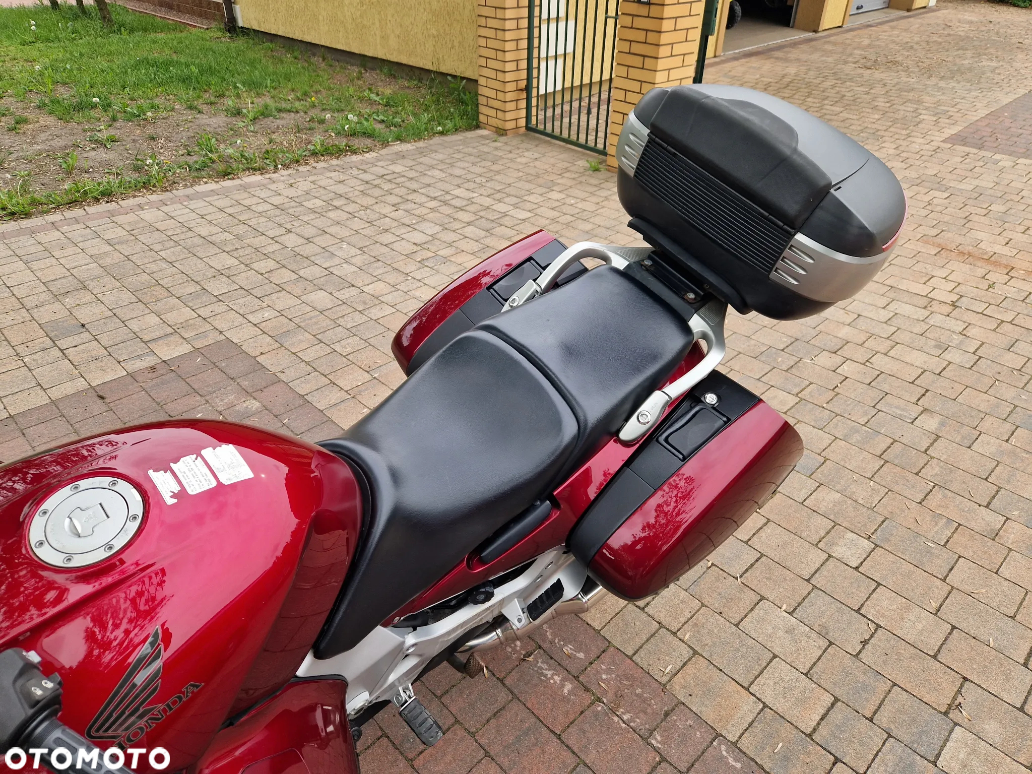 Honda ST - 13