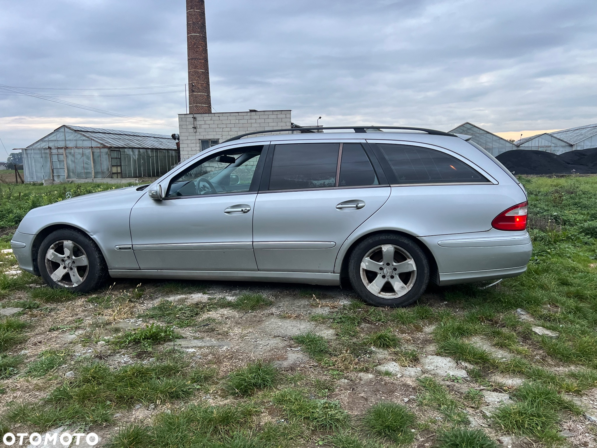 Mercedes w211 wszystkie części kod lakieru C197 C723 /185 /359 - 4