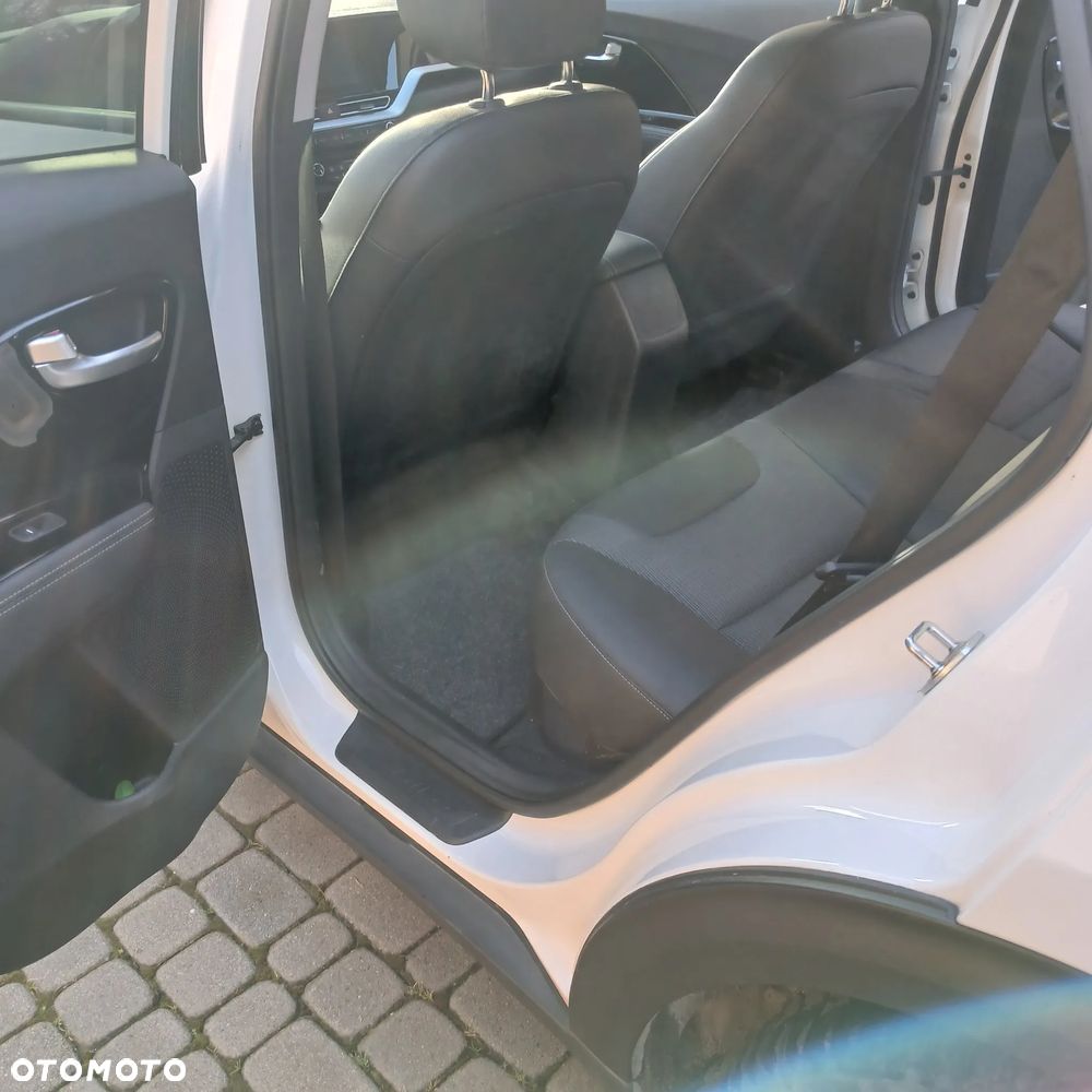 Kia Niro 1.6 GDI Plug-in Hybrid M - 15
