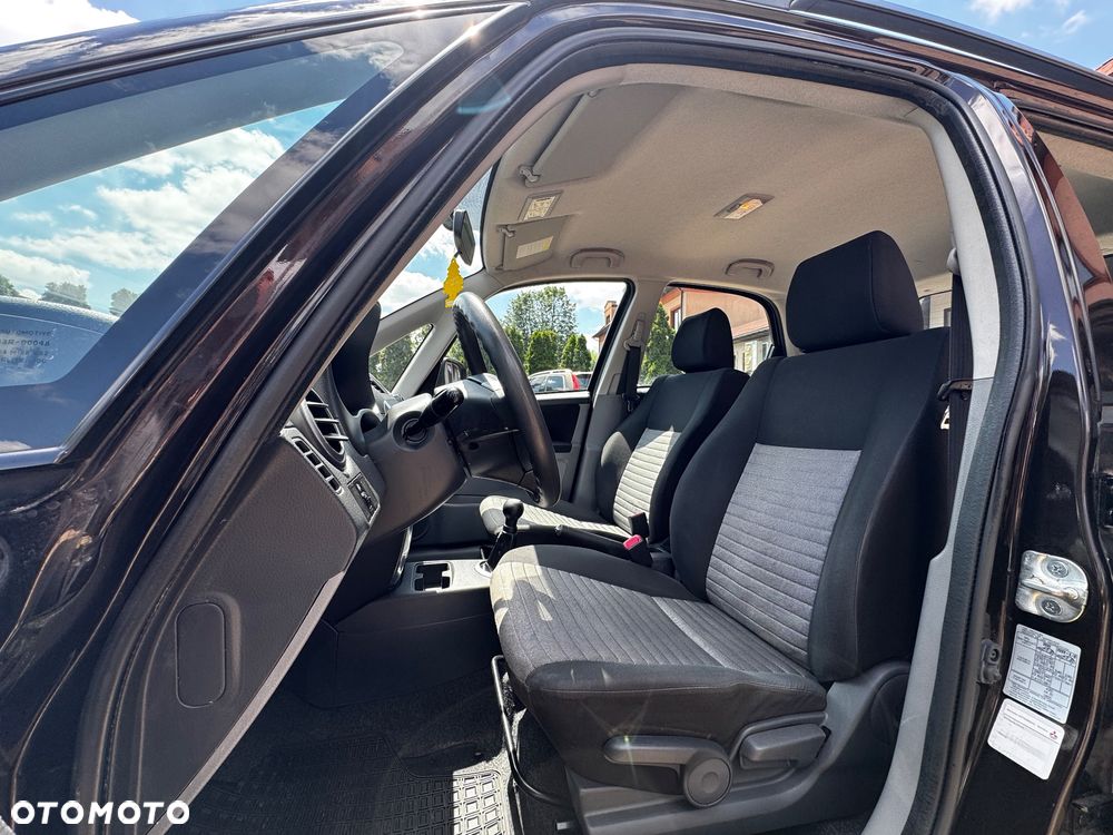 Suzuki SX4 1.6 Premium - 19