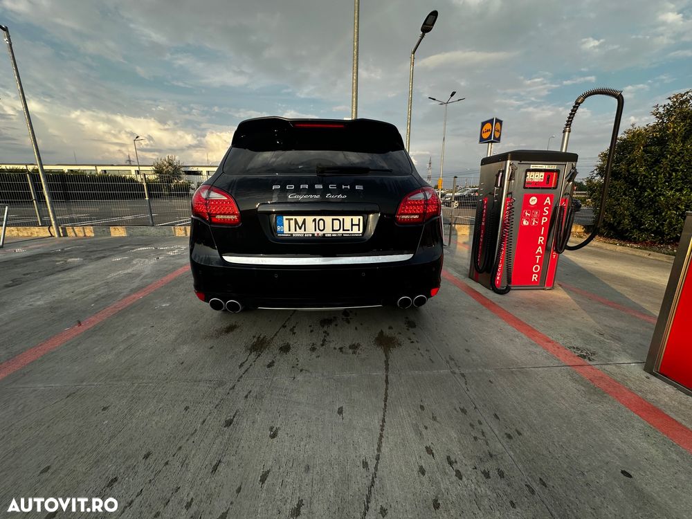 Porsche Cayenne Turbo V8 4.8L Aut. - 19