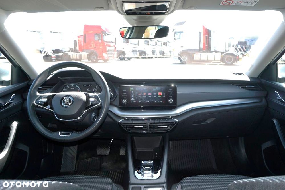 Skoda Octavia 1.5 TSI e-Tec Ambition DSG - 9