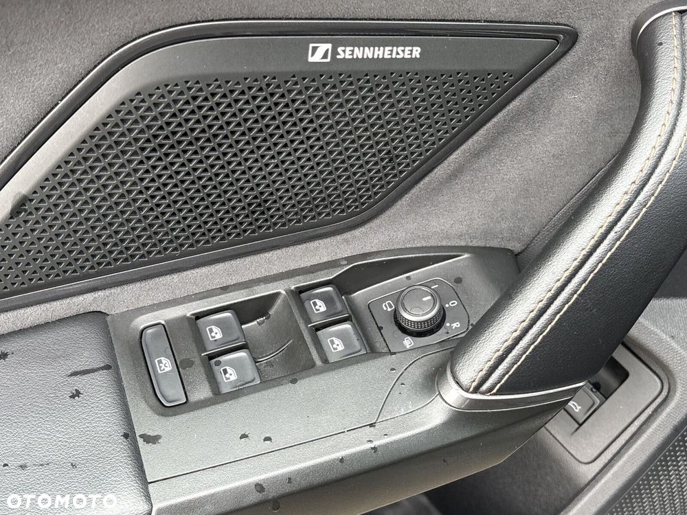 Cupra Leon 1.5 eTSI DSG - 16