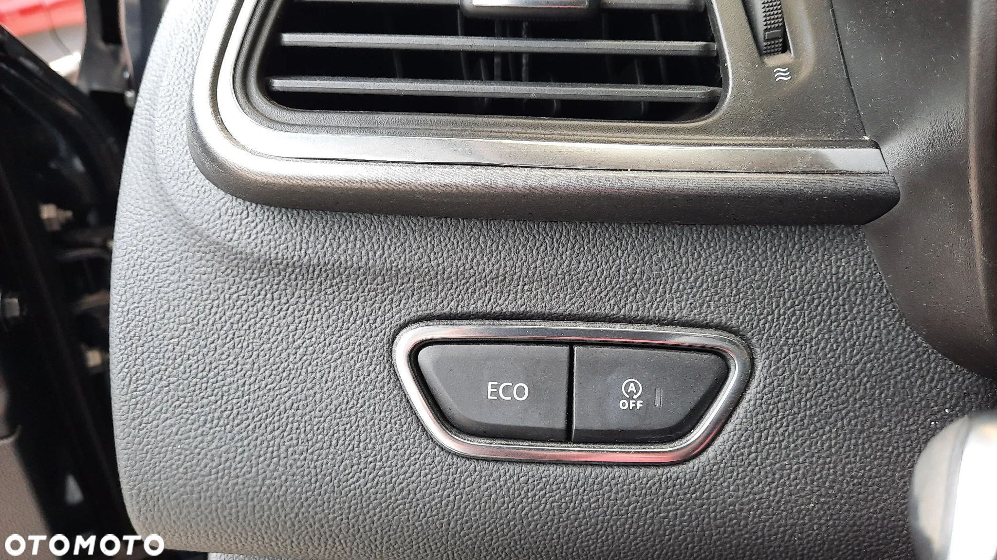 Renault Kadjar 1.3 TCe FAP Black Edition EDC - 22