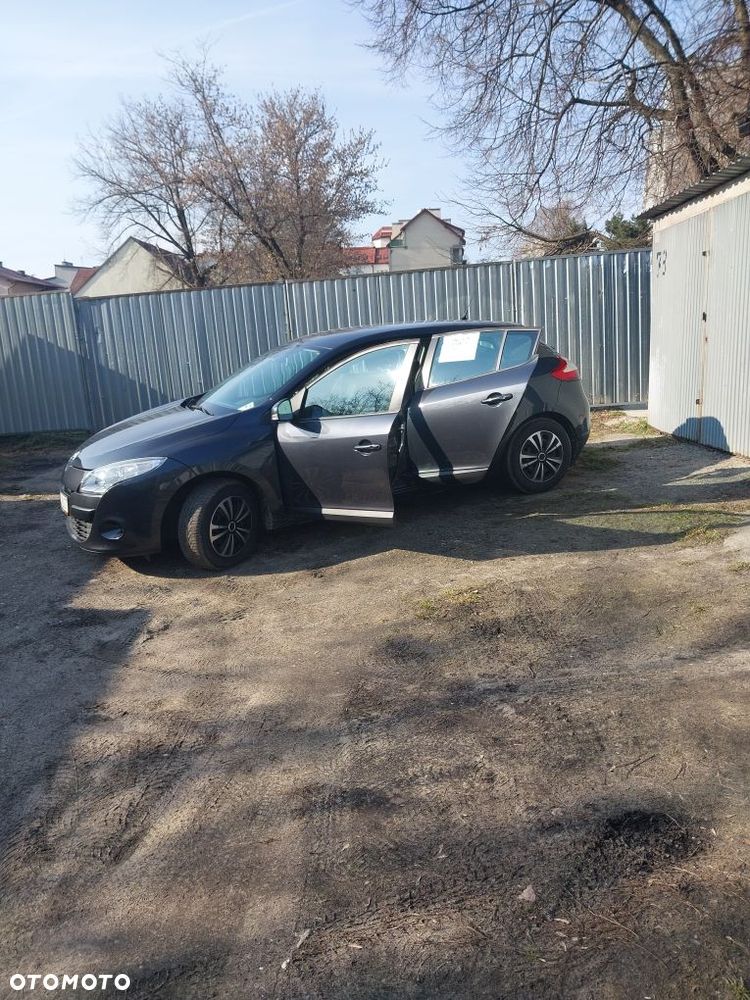 Renault Megane - 8