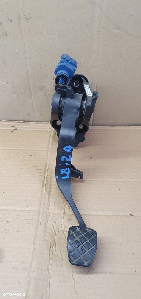 Pedał sprzęgła pompka Seat ibiza IV 6J 6R0721117B 6R0721388 - 1