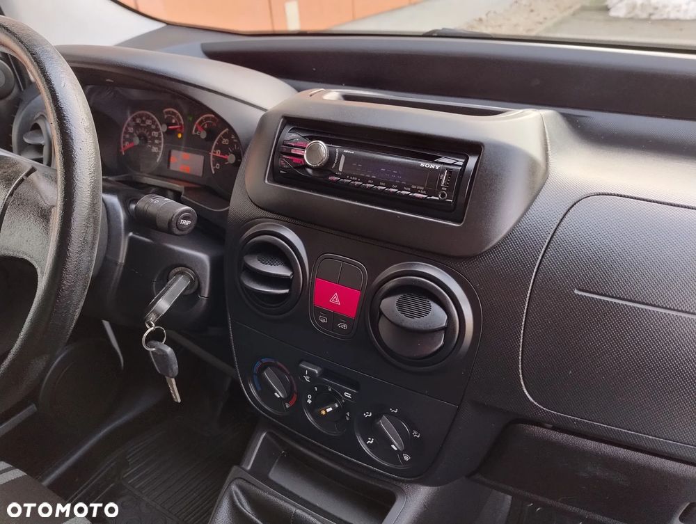 Fiat FIORINO 1.3 DIESEL (75KM) 5-BIEGÓW STAN IDEALNY KLIMATYZACJA 100% BEZWYPADKOWY ORYGINAŁ KM SERWIS NIE MA RDZY ! ! ! - 14