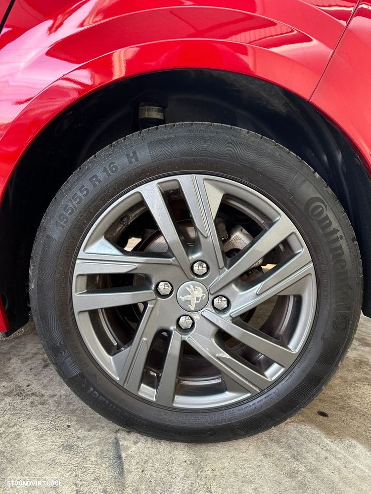 Peugeot 208 1.5 BlueHDi Allure Pack - 19