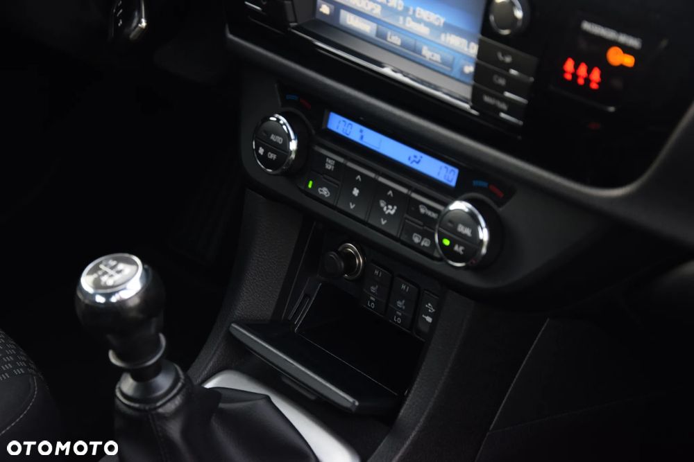 Toyota Corolla 1.6 Valvematic Life Plus - 30
