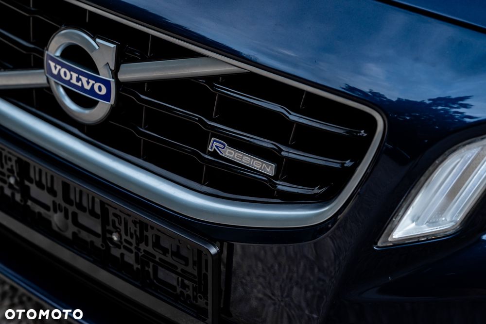 Volvo V60 T6 AWD R-Design - 15
