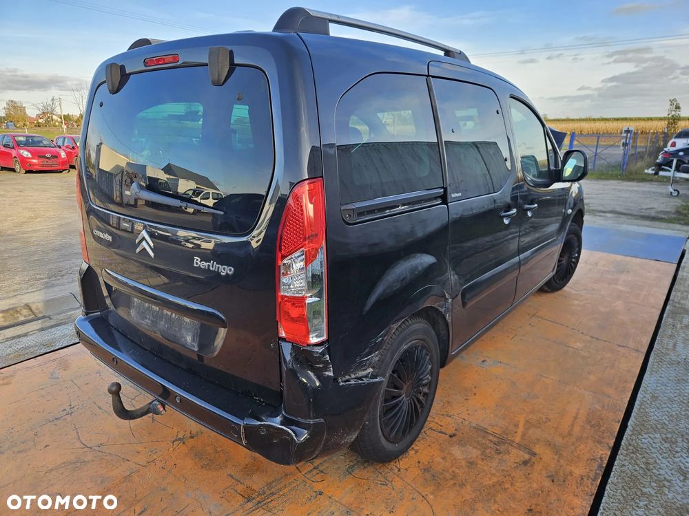 Citroen BERLINGO II 2010- Silnik 1.6 NFU 109KM/80kW EXYB na części klapa lampy hak - 4