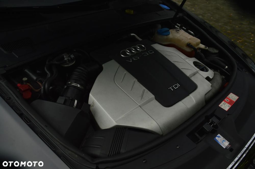 Audi A6 Avant 3.0 TDI DPF quattro tiptronic - 28