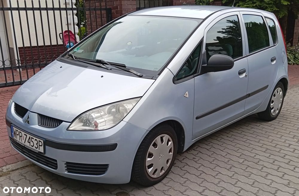 Mitsubishi Colt 1.1 Inform - 4