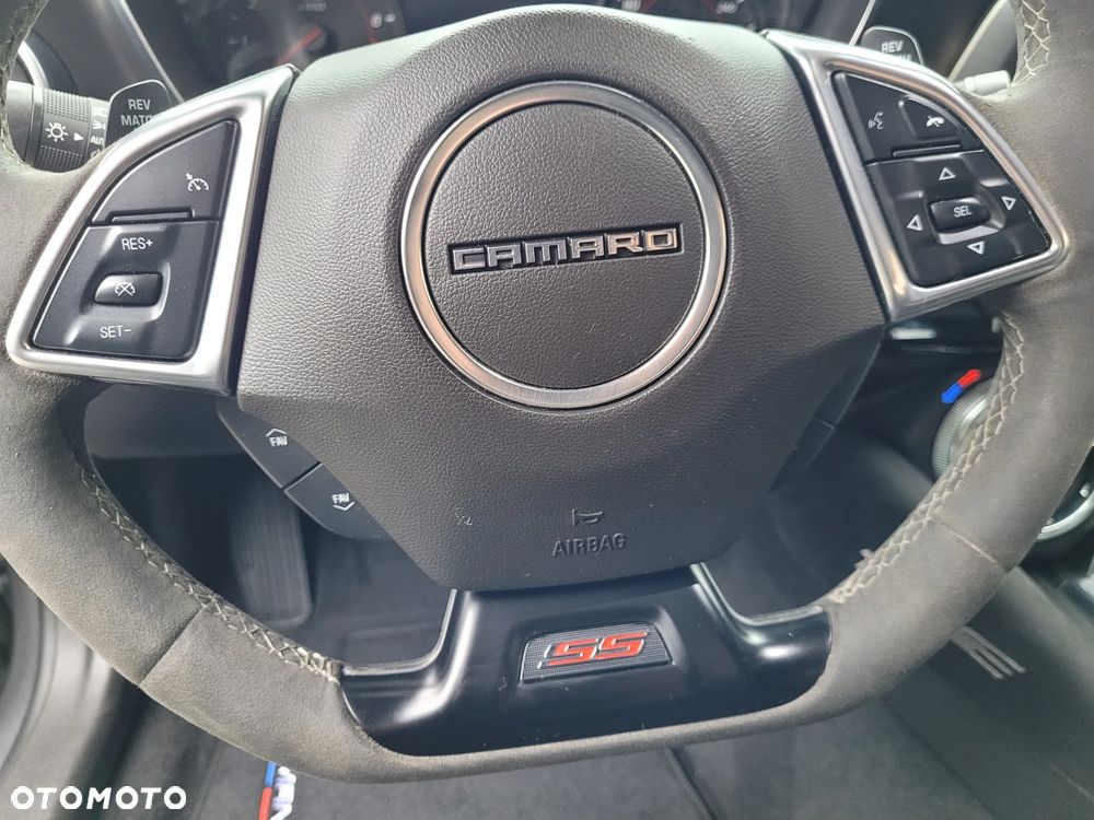 Chevrolet Camaro - 18