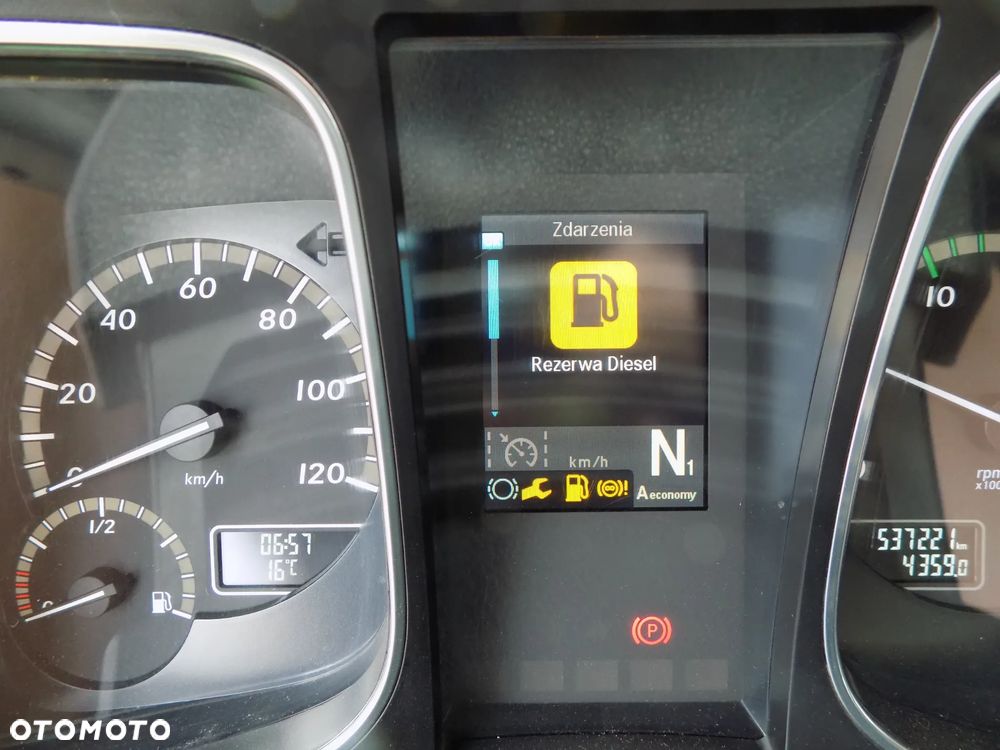 Mercedes-Benz 1848 4X4 HUD - 4