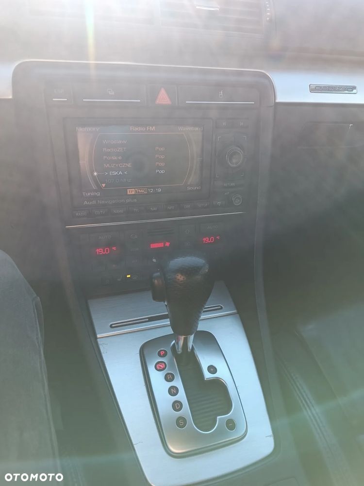 Audi A4 Avant 3.0 TDI DPF quattro tiptronic - 10