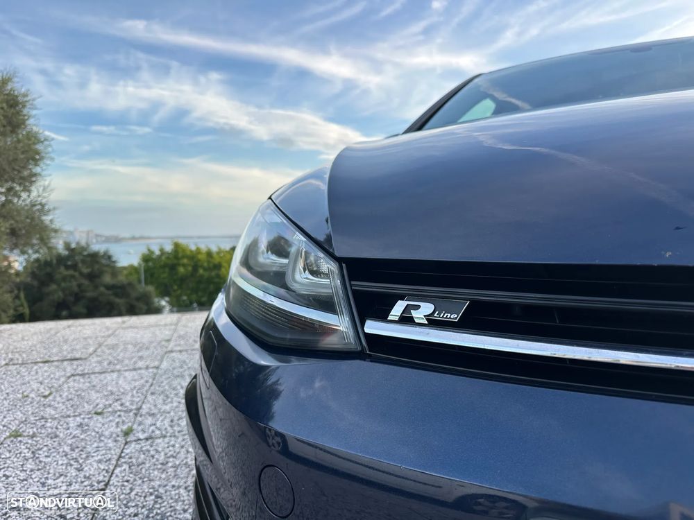 VW Golf 1.6 TDi R-Line - 29