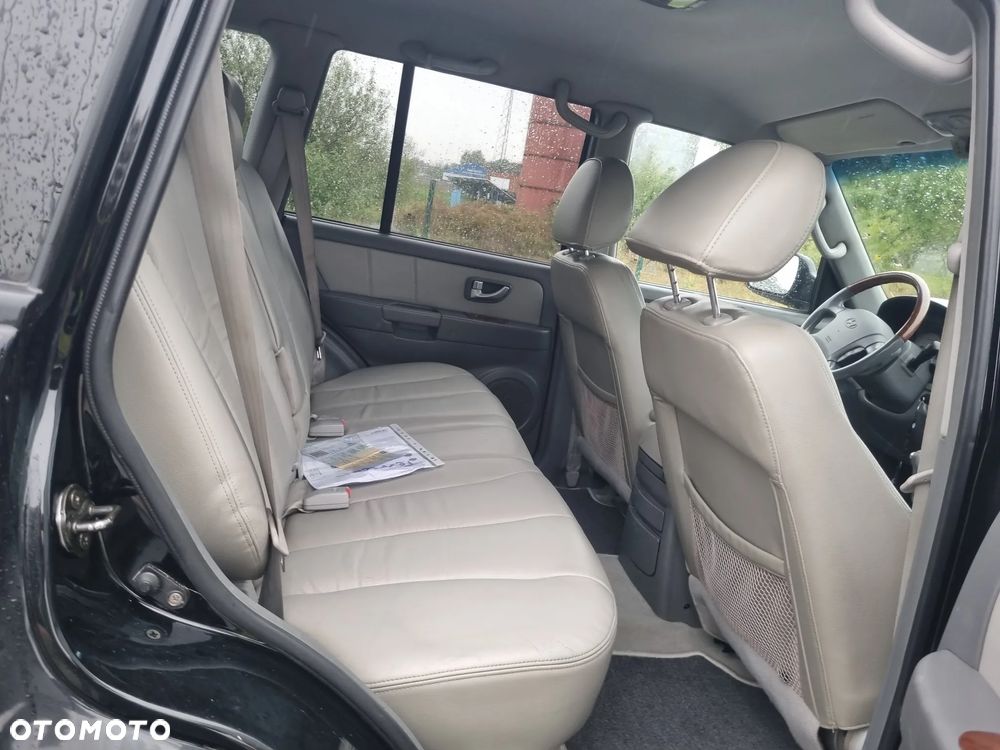 Hyundai Terracan - 11