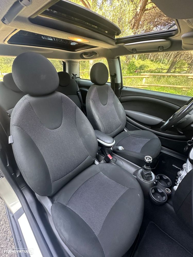 MINI 3 Portas Cooper D - 14