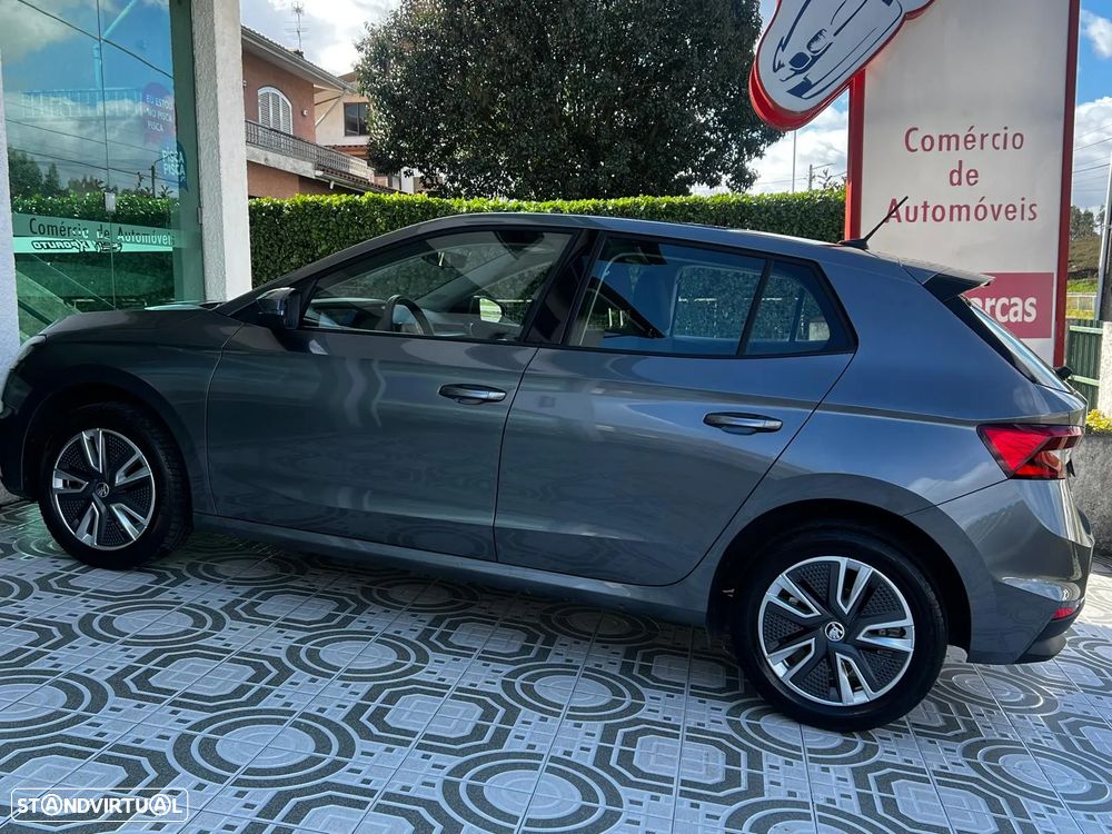 Skoda Fabia 1.0 MPI First Edition - 33