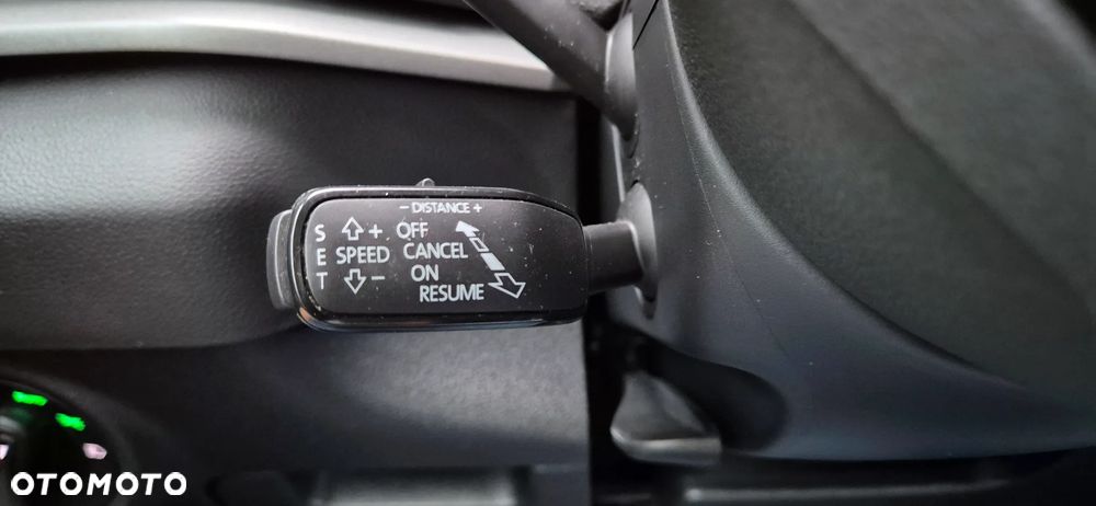 Skoda Karoq 2.0 TDI SCR 4x4 DSG Style - 24