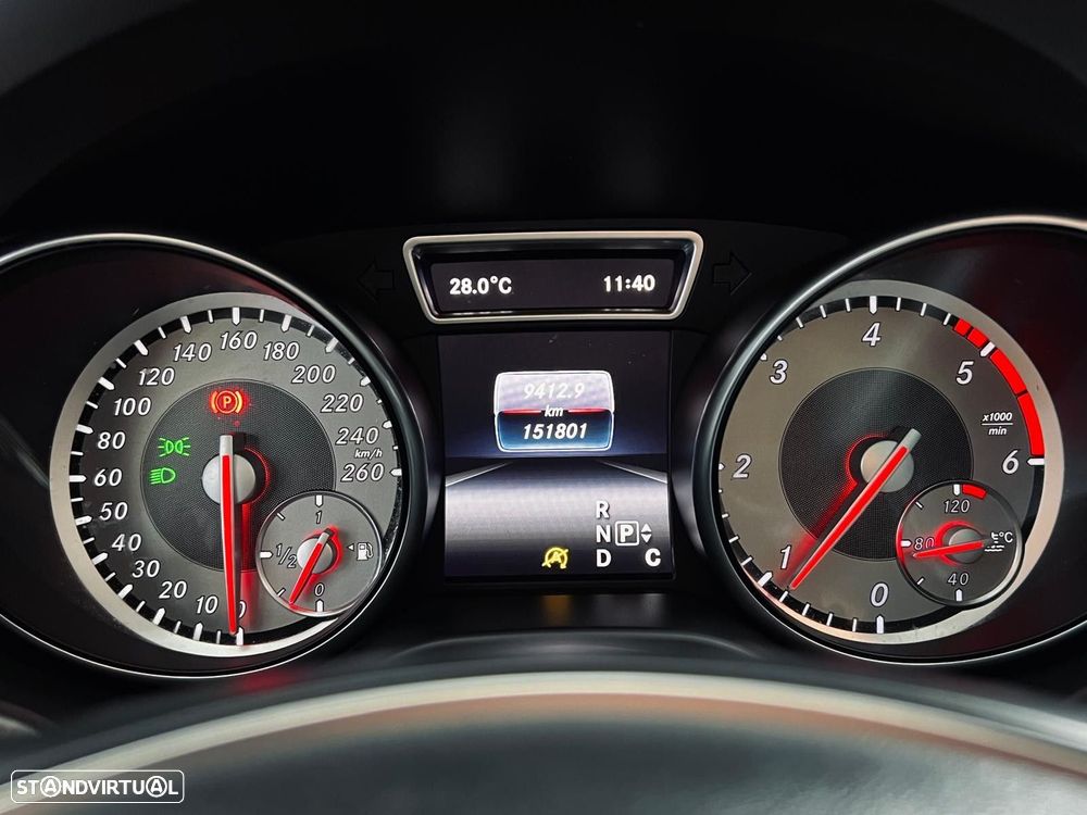 Mercedes-Benz GLA 180 CDI Urban Aut. - 20