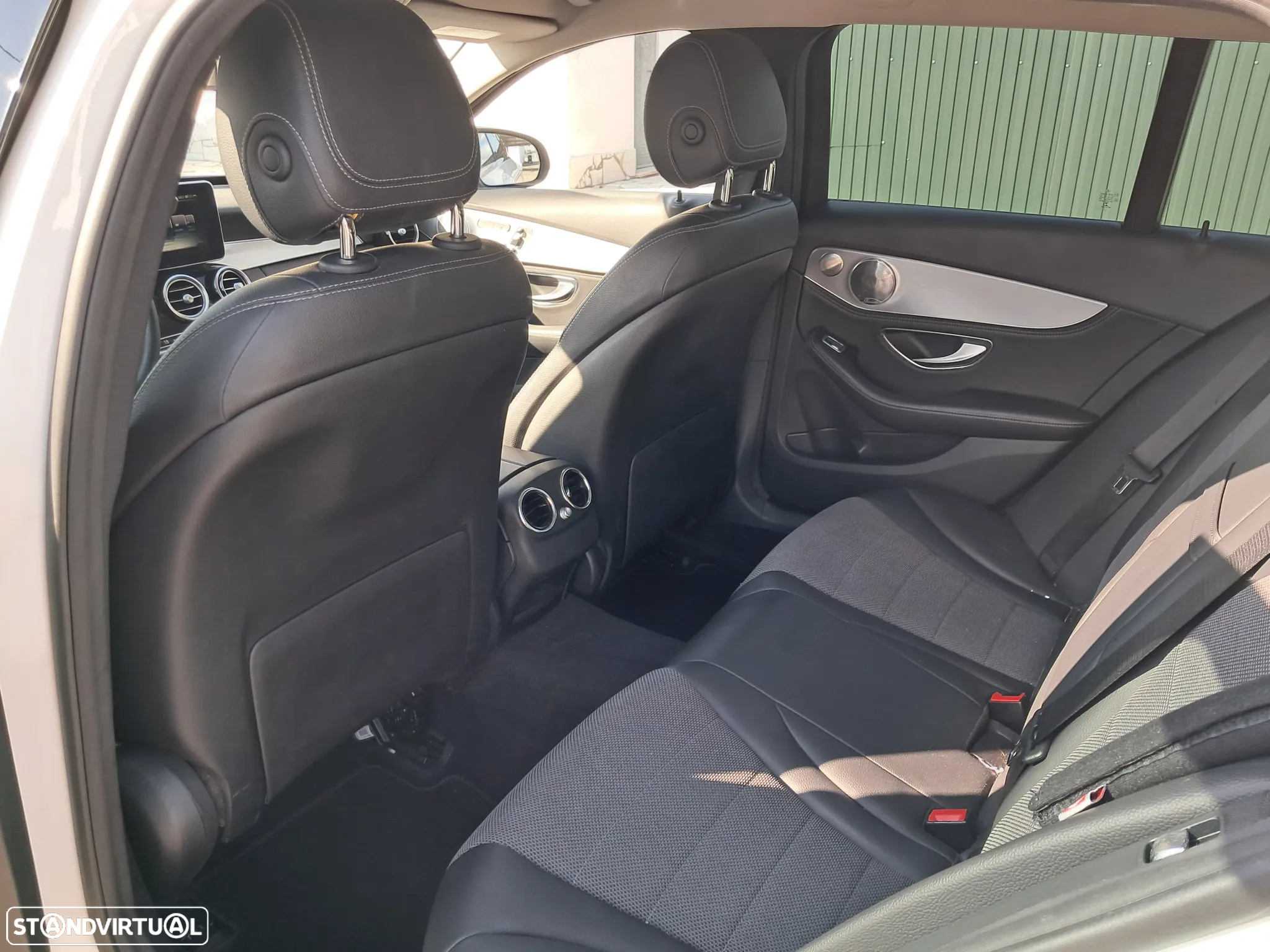 Mercedes-Benz C 300 BlueTEC Hybrid AMG Line - 19