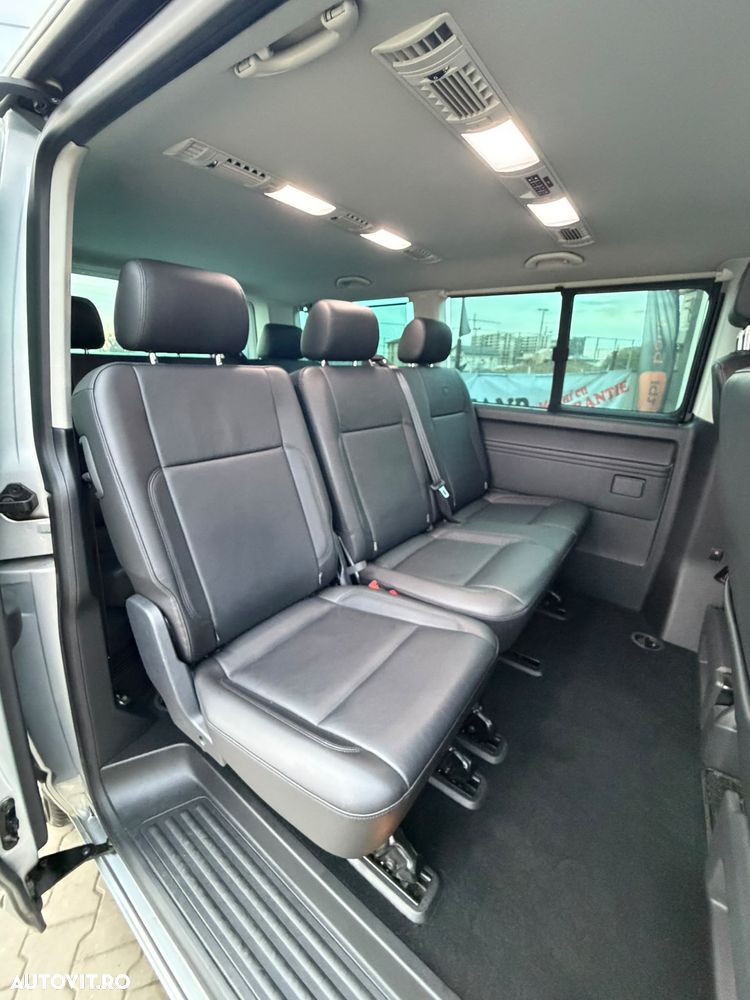 Volkswagen Caravelle 2.0 TDI 146 kW KR Highline DSG 4M - 17