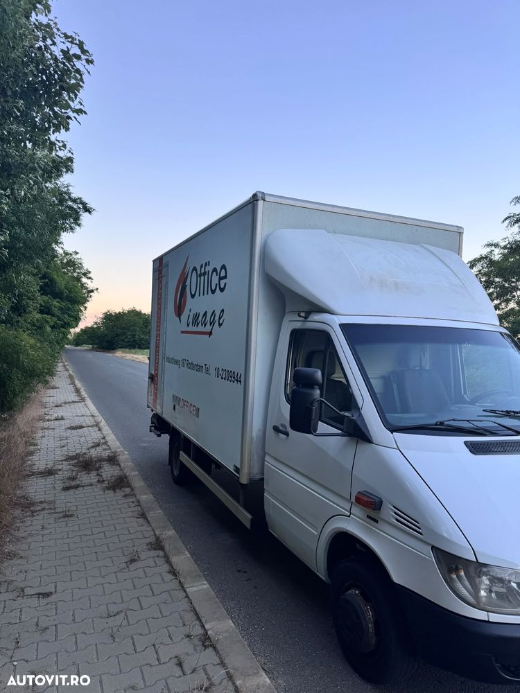 Mercedes-Benz Sprinter - 3