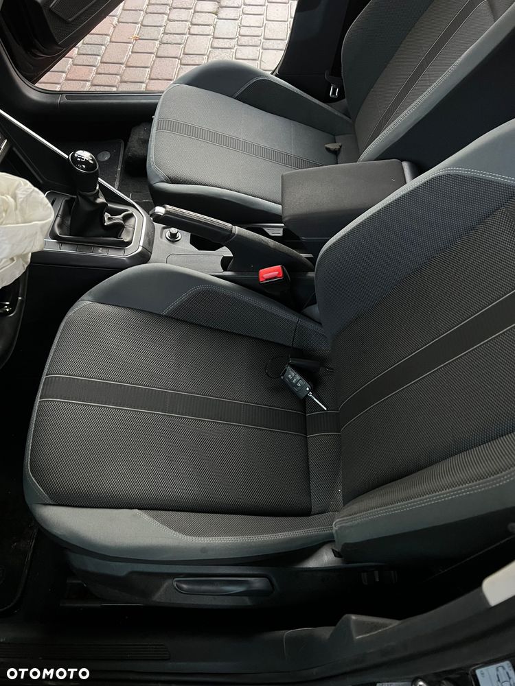 Volkswagen Polo 1.0 TSI OPF R-Line - 9