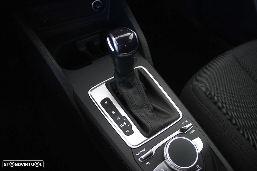 Audi Q2 35 TFSI S tronic - 27