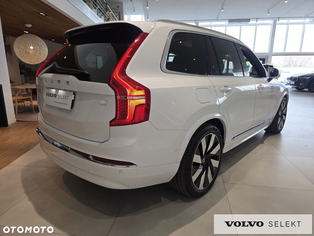 Volvo XC 90 - 7